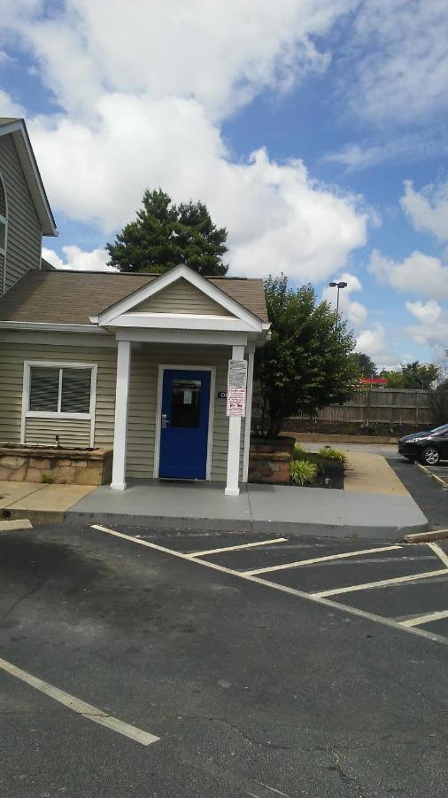 Intown Suites Extended Stay Greenville Sc -I-85 Mauldin Eksteriør billede